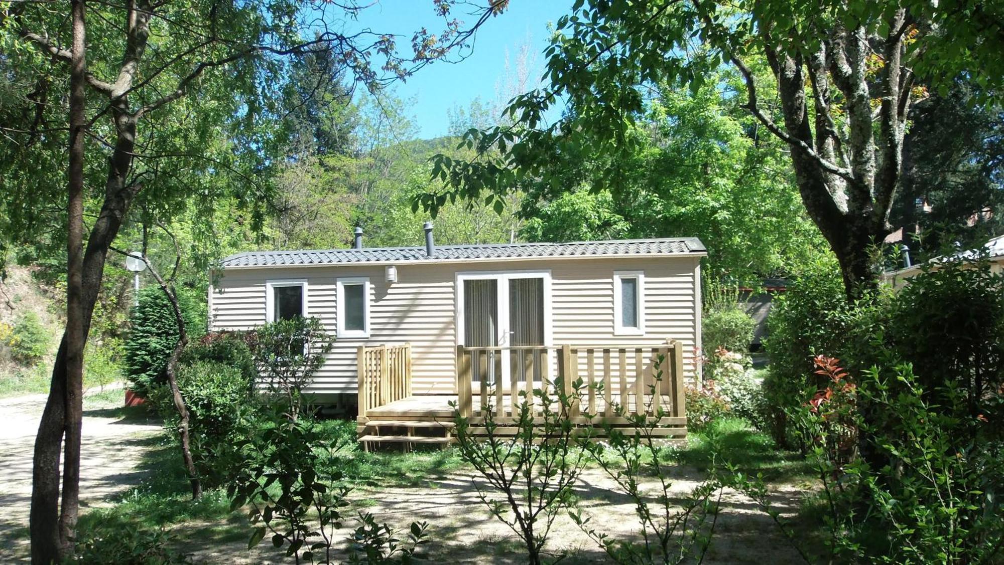 Camping Les Sources Saint-Jean-du-Gard Habitación foto