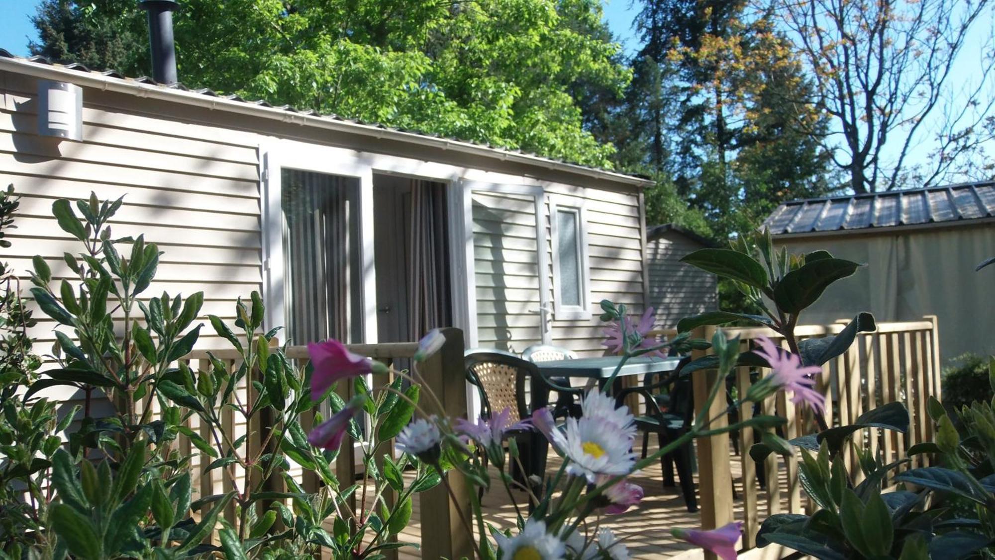 Camping Les Sources Saint-Jean-du-Gard Habitación foto