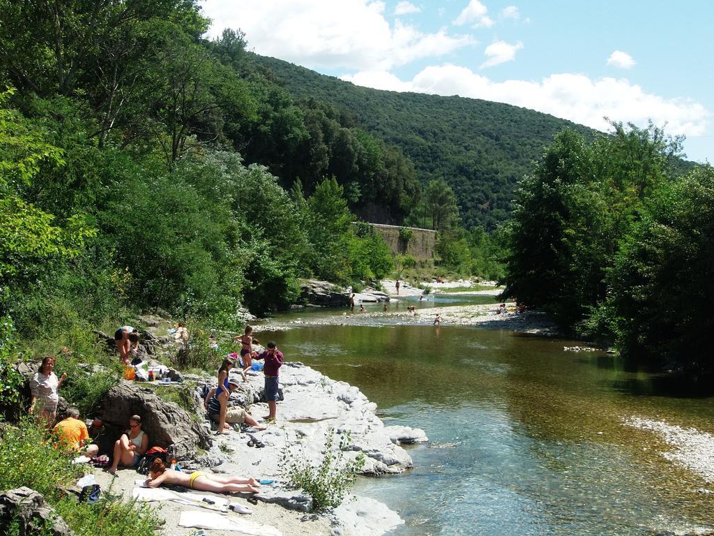 Camping Les Sources Saint-Jean-du-Gard Exterior foto