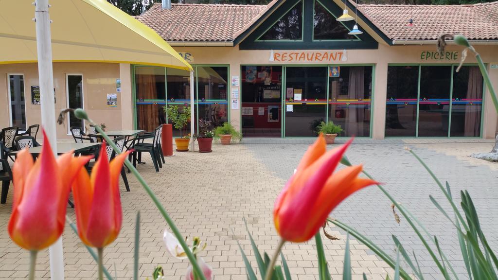 Camping Les Sources Saint-Jean-du-Gard Exterior foto