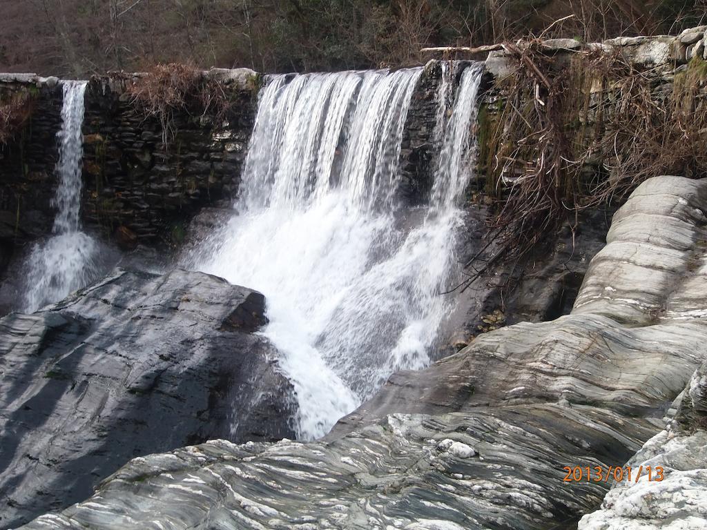 Camping Les Sources Saint-Jean-du-Gard Exterior foto