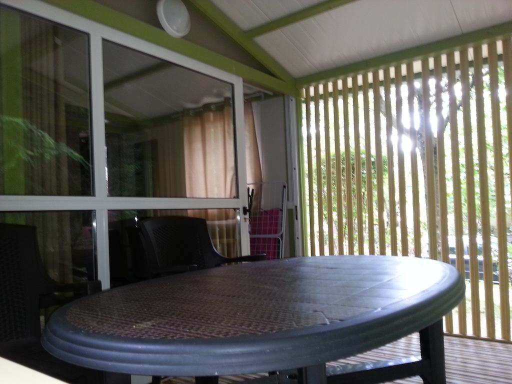 Camping Les Sources Saint-Jean-du-Gard Habitación foto